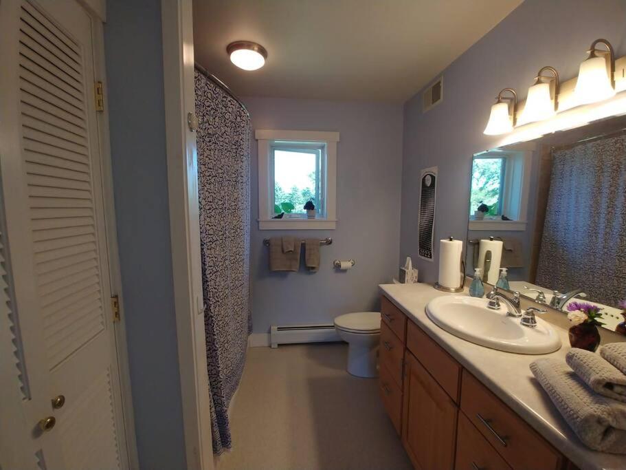 Spacious Country Retreat Close To Town And Nature, Sylvana Farm Vt Montpelier Exterior foto